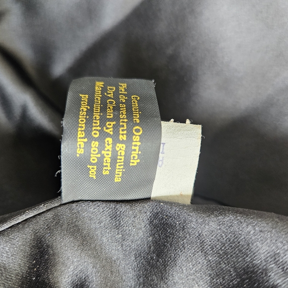 Stylish Black Leather Bomber Jacket with Yellow Details - Picture 8 of 10